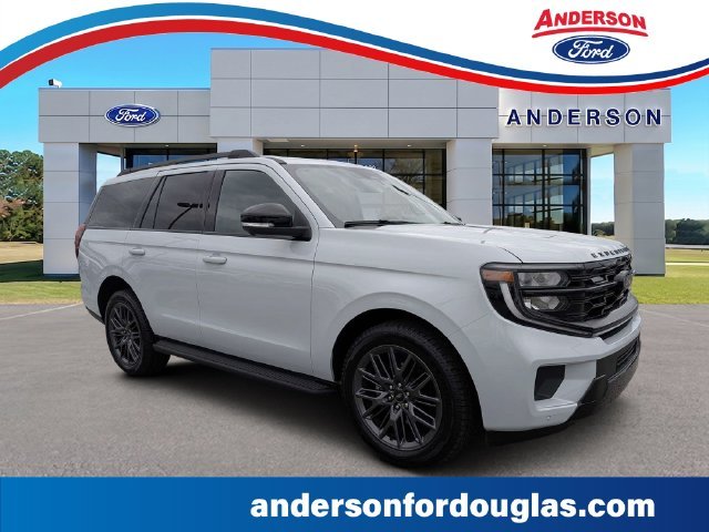 Used 2026 Silver Metallic Ford Platinum image 1