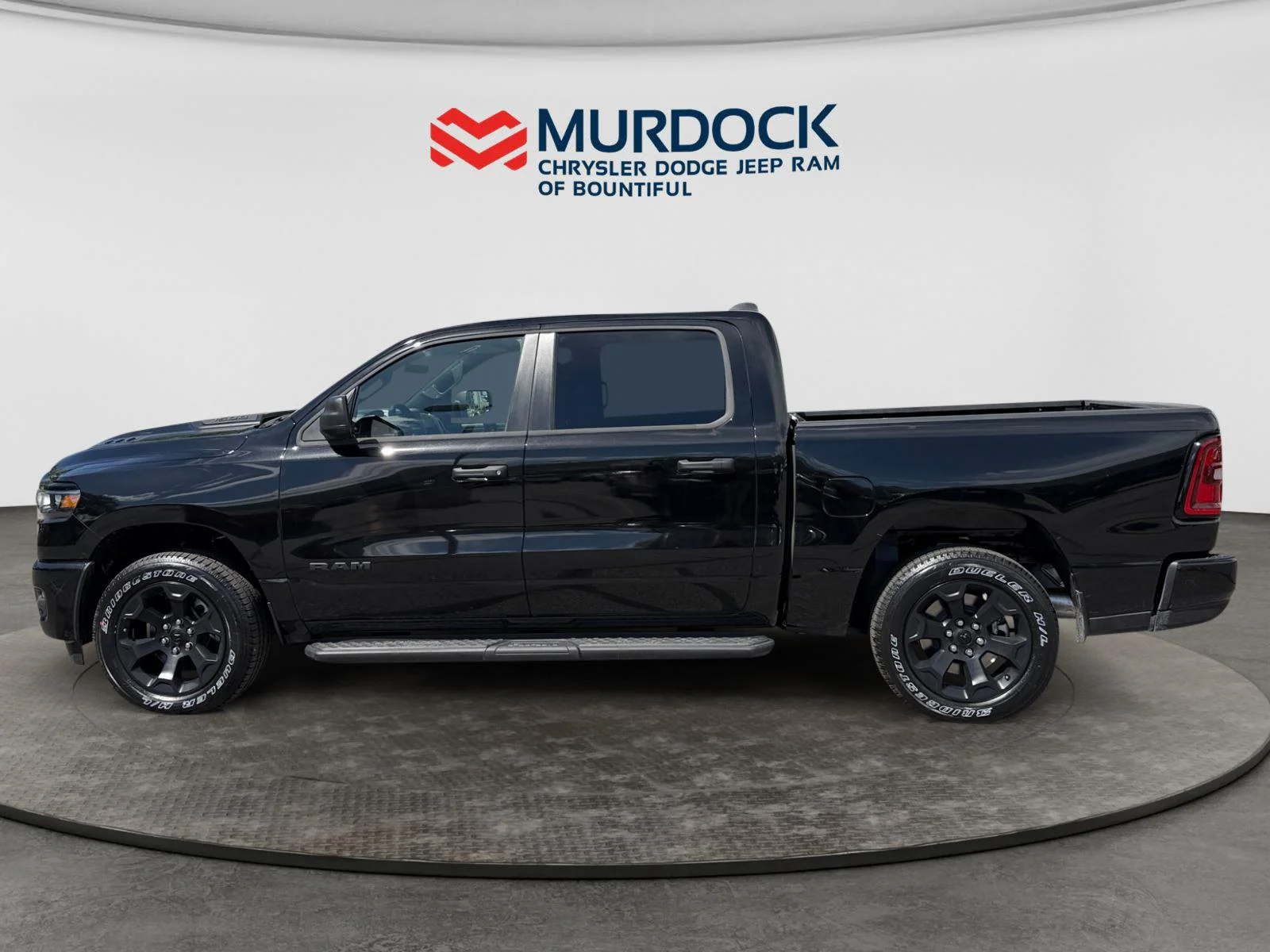 New 2026 Diamond Black Crystal Pearl-Coat Exterior Paint RAM Express image 2