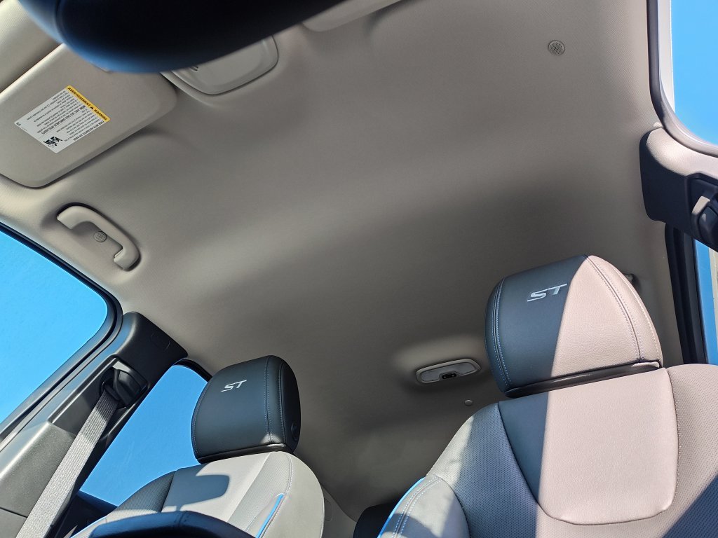 New 2026 Summit White Buick Sport Touring image 23