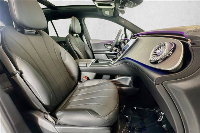 New 2026 Polar White Mercedes-Benz EQE 320 image 55