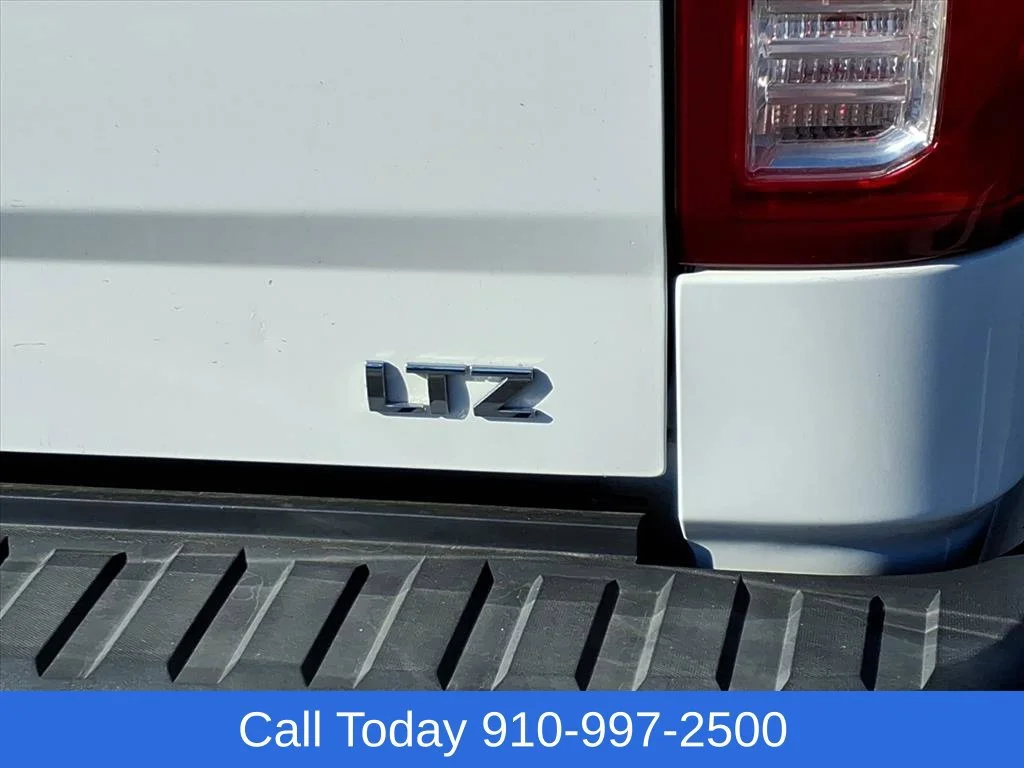 Used 2018 SUMMIT WHITE Chevrolet LTZ image 7