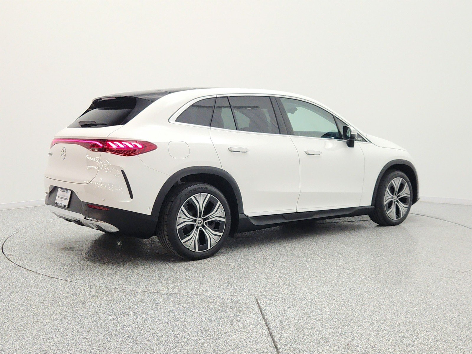Used 2024 Polar White Mercedes-Benz EQE 350+ SUV image 5
