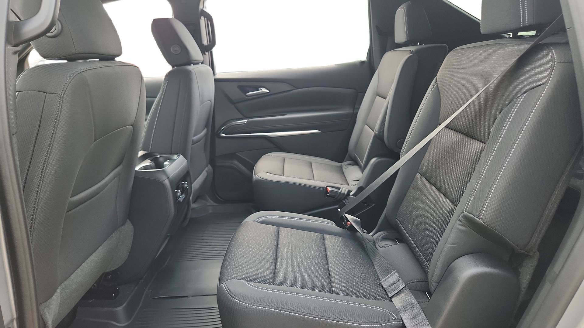 2026 Chevrolet Traverse LT - Photo 24