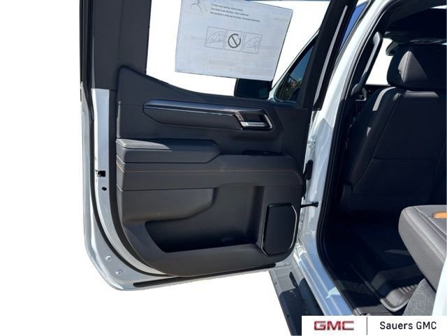 New 2026 Summit White GMC AT4 image 20