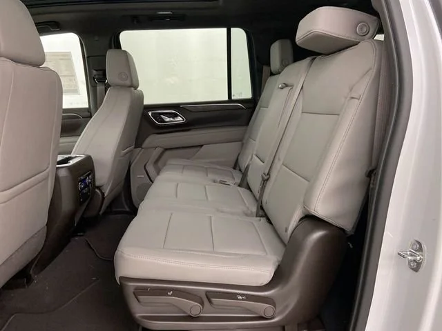 2023 Chevrolet Suburban Z71 - Photo 26