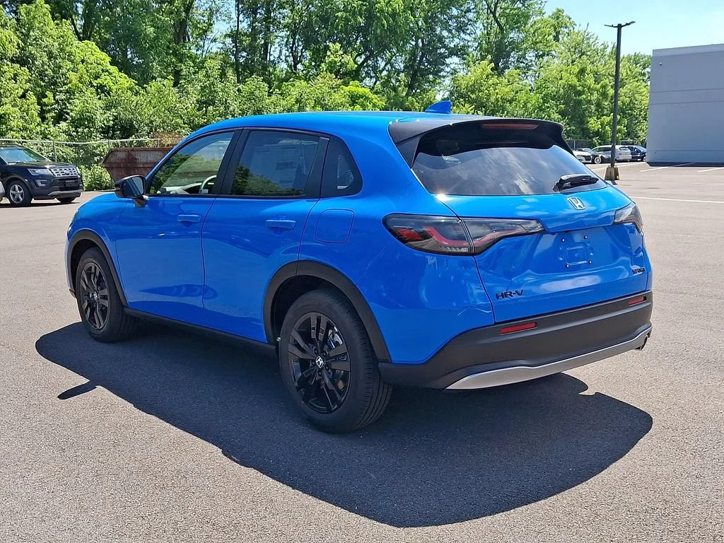 New 2027 Boost Blue Pearl Honda Sport image 4