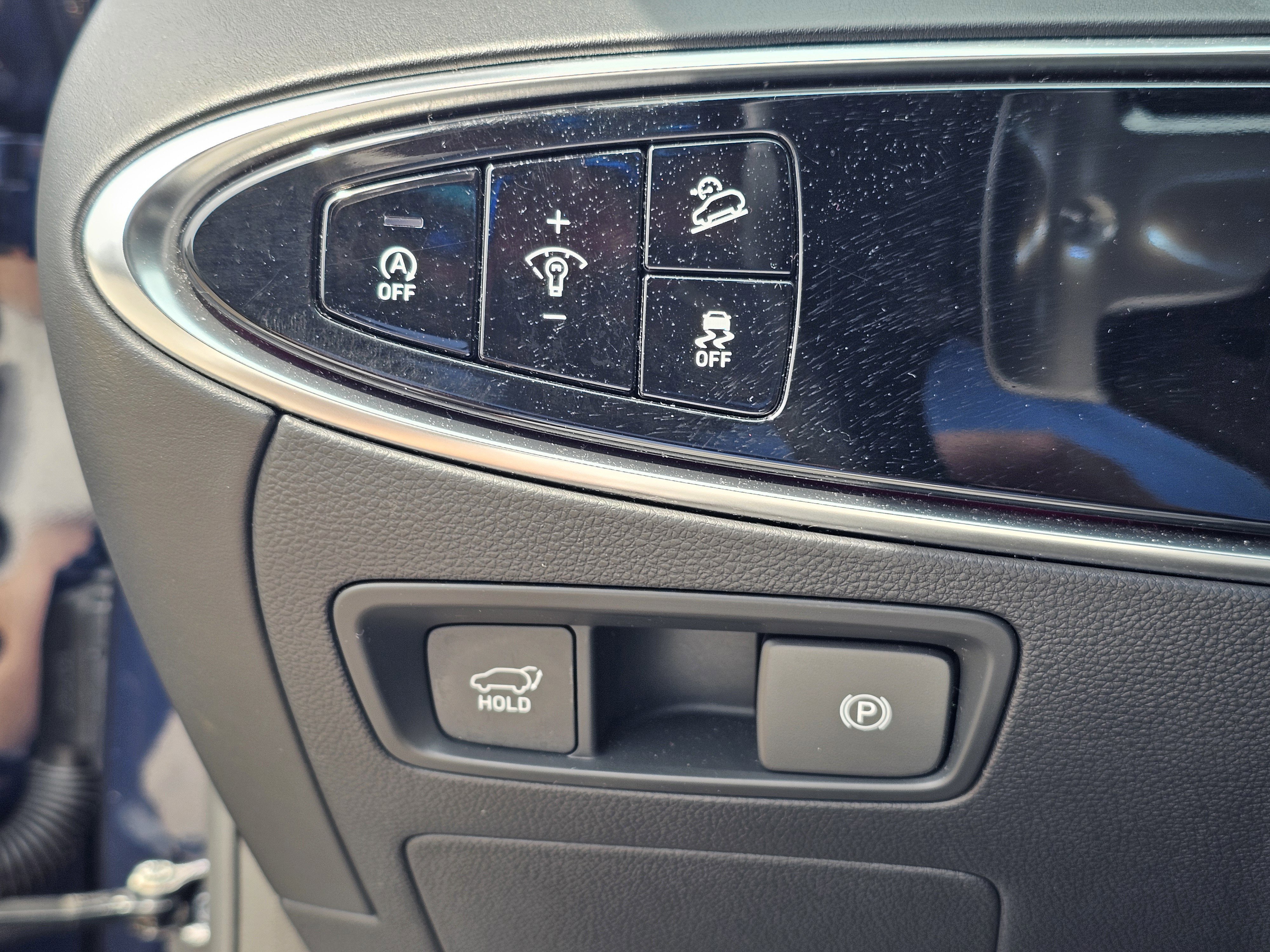 2023 GENESIS GV70 Standard - Photo 19