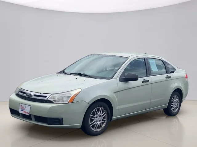 Pre-Owned 2010 Ford Focus SE