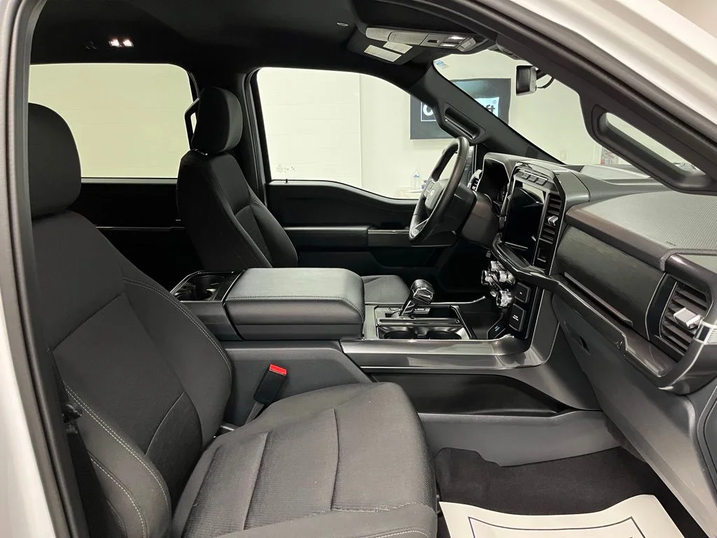Used 2023 White Ford XLT image 57