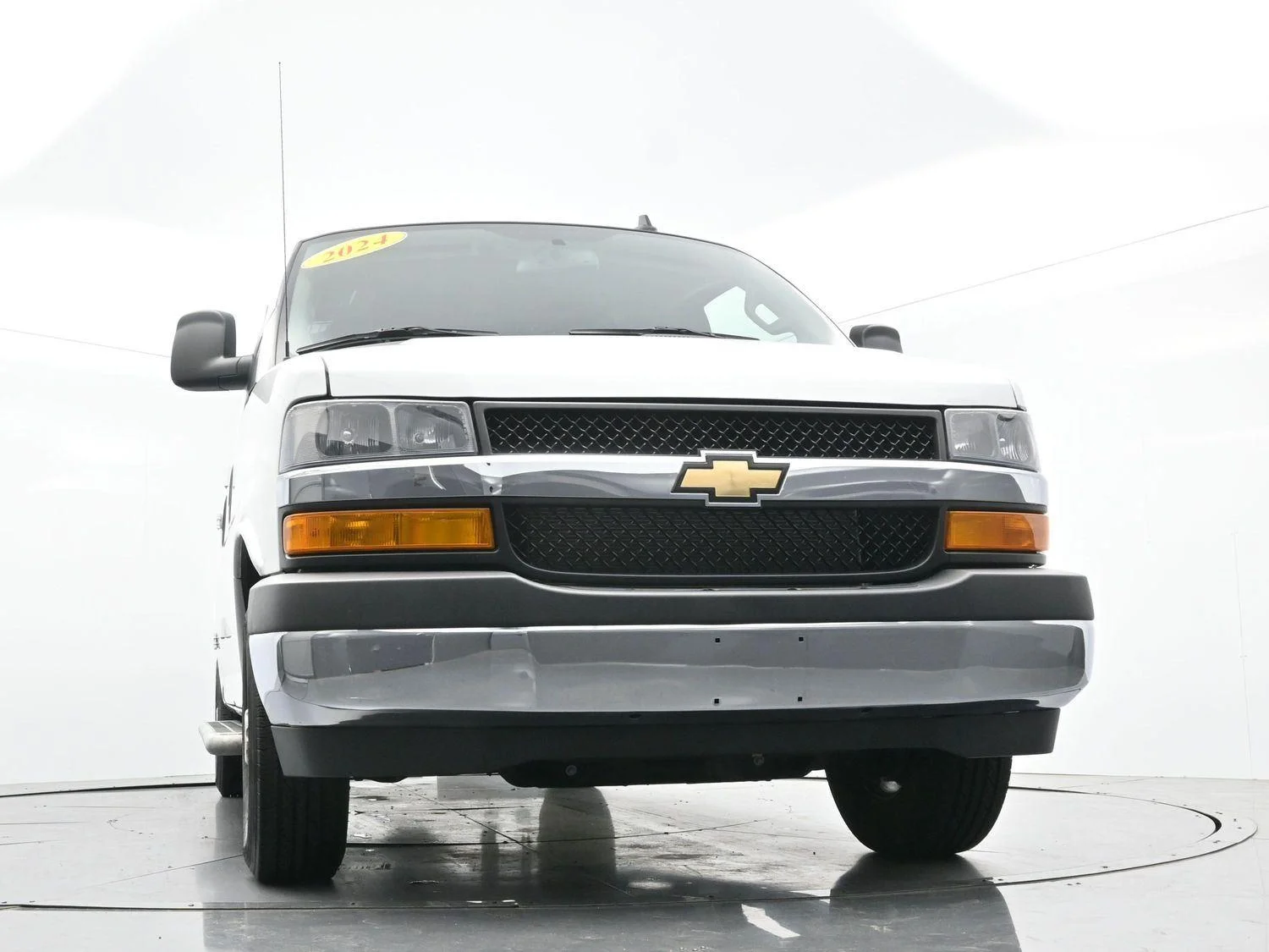 Used 2024 Summit White Chevrolet WT image 39