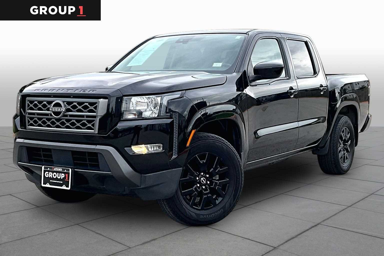 2022 Nissan Frontier SV Crew Cab 4X2 SWB's photo