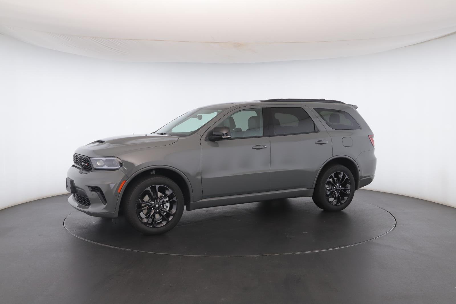 New 2026 Destroyer Gray Clear-Coat Exterior Paint Dodge GT Plus AWD image 41