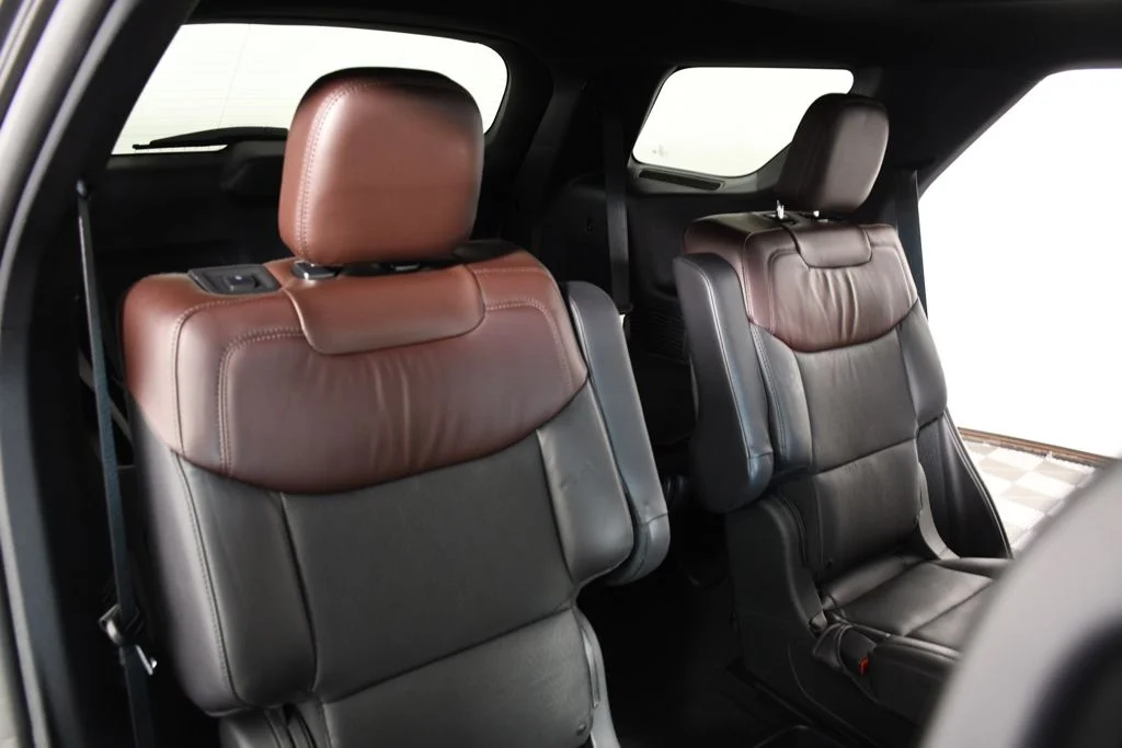 Used 2021 Agate Black Metallic Ford Platinum image 23