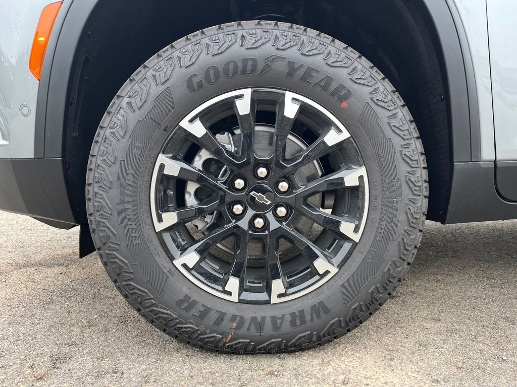 2026 Chevrolet Traverse Z71 - Photo 12