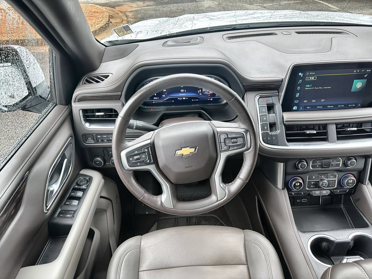 Used 2022 Summit White Chevrolet LT image 10