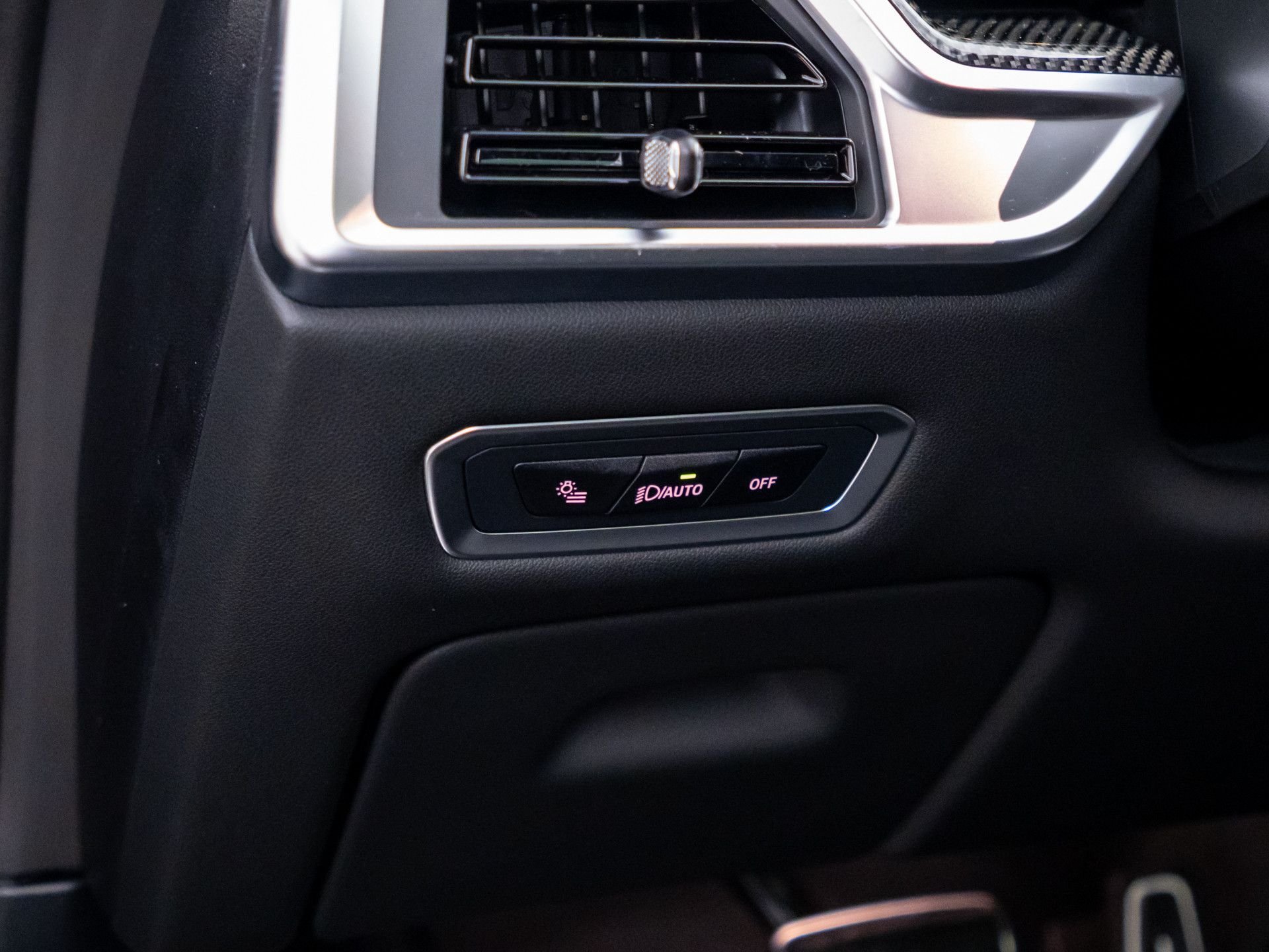 New 2027 Dravit Grey Metallic BMW M60i image 22