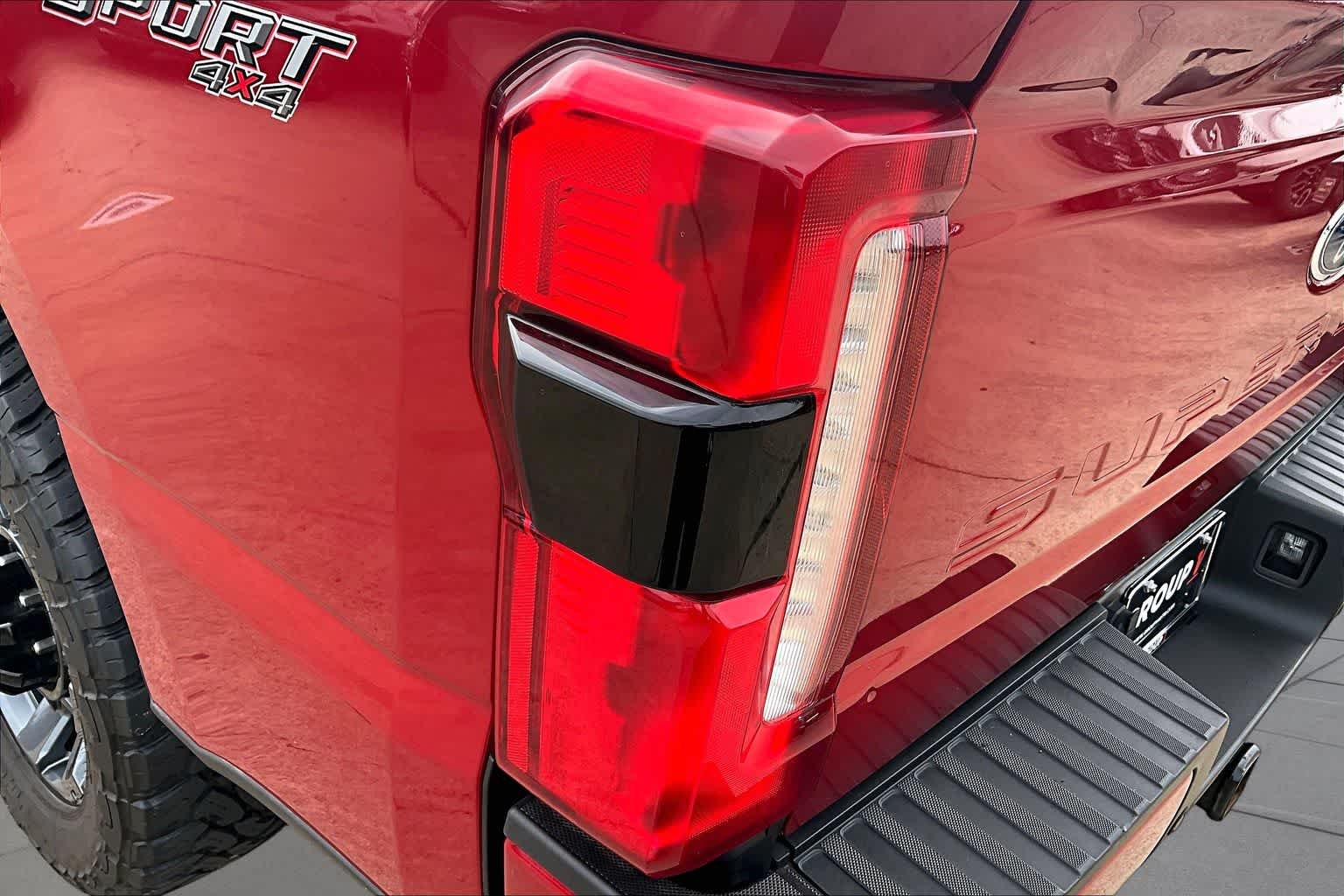 Used 2024 Rapid Red Metallic Tinted Clearcoat Ford LARIAT image 29