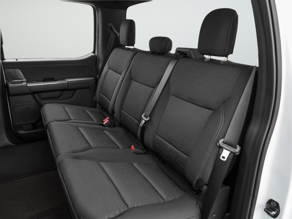 Used 2022 White Ford XLT image 15