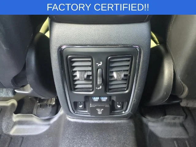 Used 2019 Gray Jeep Limited image 33