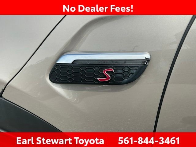 Used 2023 Gray MINI Signature image 56