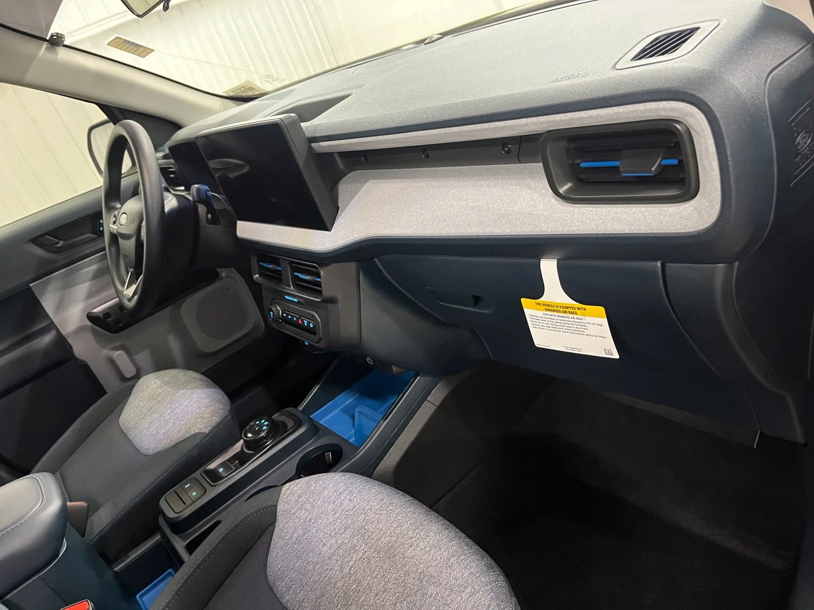 Used 2025 Green Ford XLT image 16