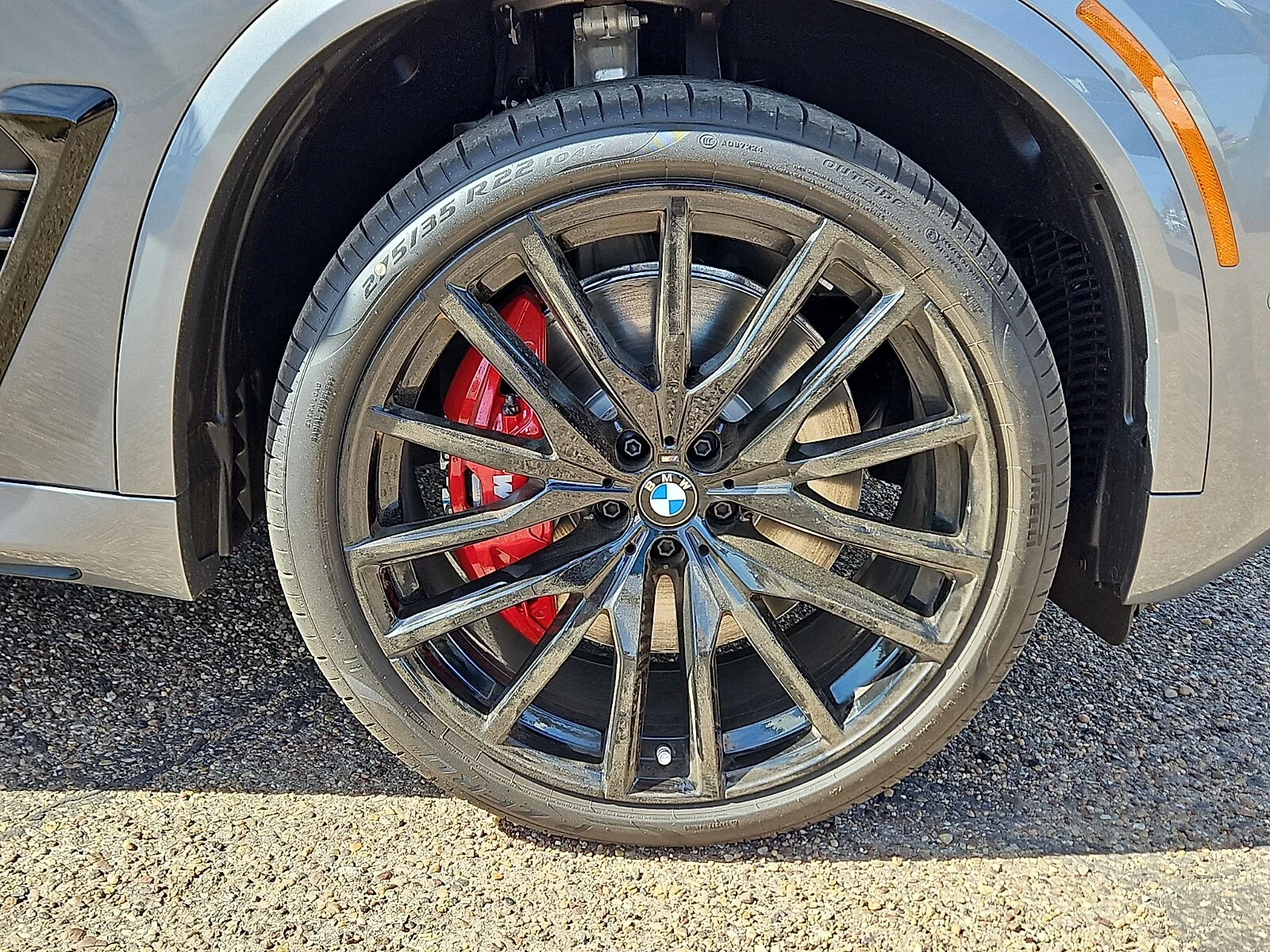 New 2026 Skyscraper Grey BMW M60i All-Wheel Drive Sports Activity Vehicle image 5
