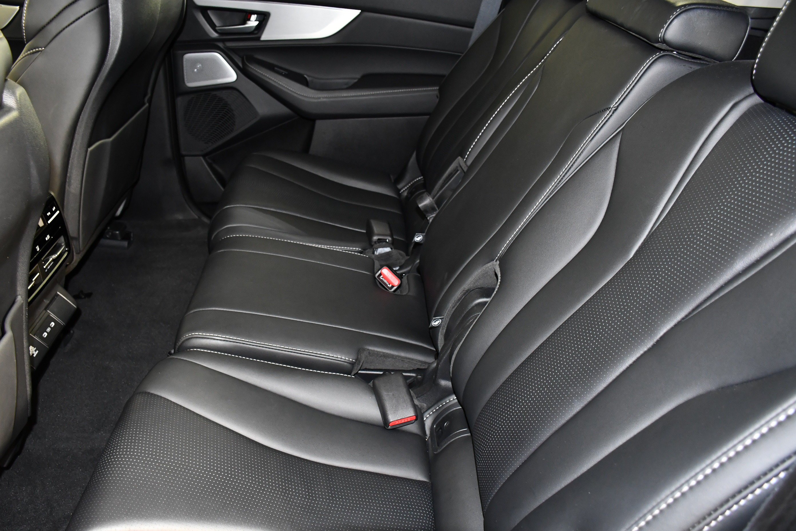 2025 Acura MDX Technology Package - Photo 47