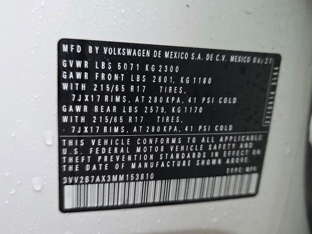 Used 2021 White Volkswagen 2.0T SE image 3