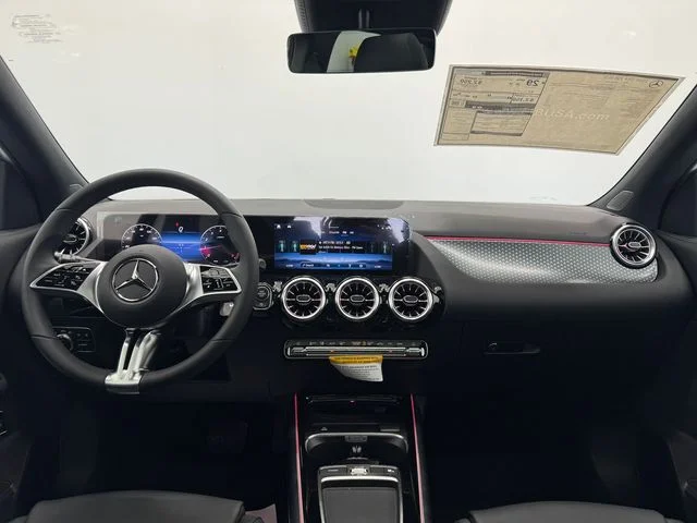 New 2026 Polar White Mercedes-Benz GLA 250 image 5