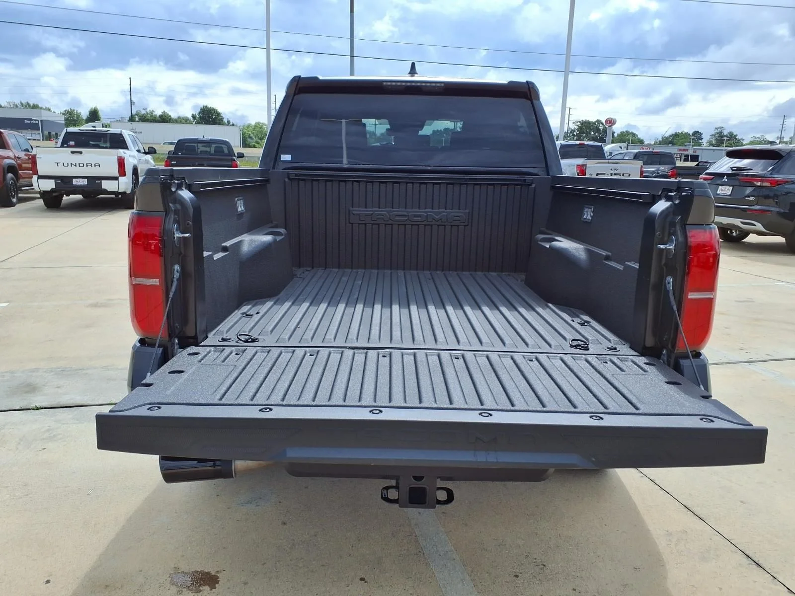 Certified Used 2026  Toyota SR5 image 8