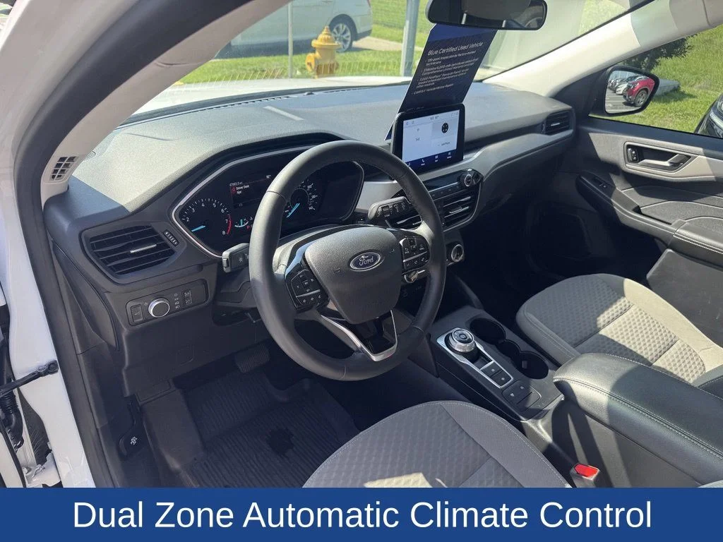 Certified Used 2022 Star White Ford SE image 11