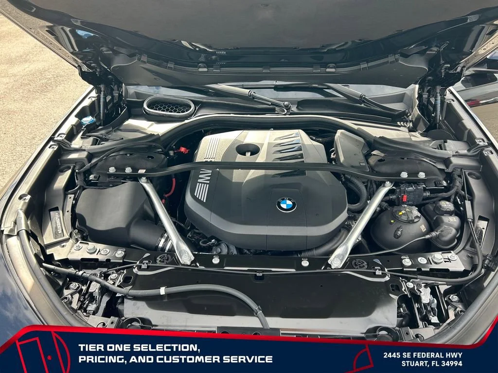 Used 2025 Black BMW 740i image 10