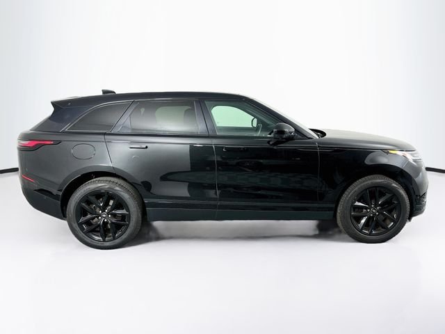 Certified Used 2026 Santorini Black Land Rover S image 4
