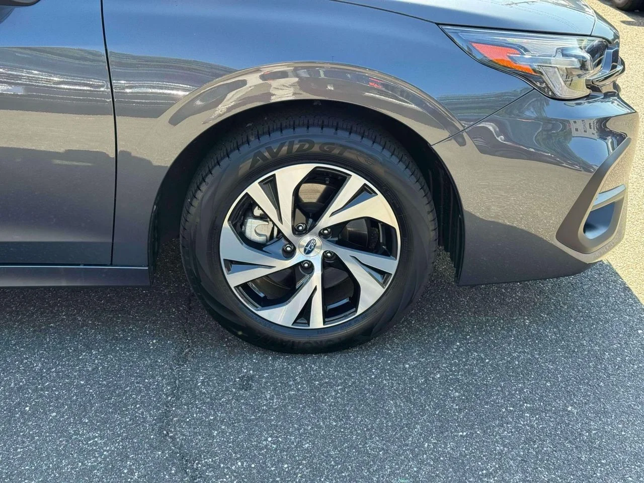 Used 2025 Magnetite Gray Metallic Subaru Premium image 10
