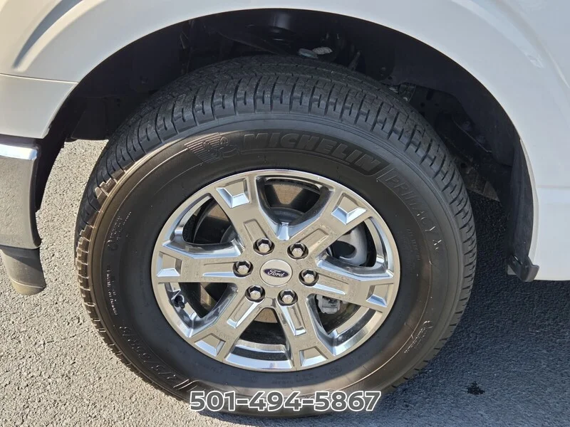 Used 2023 Oxford White FORD XLT image 16