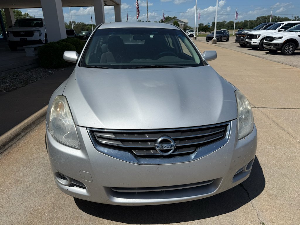 Used 2011  Nissan 2.5 S image 7
