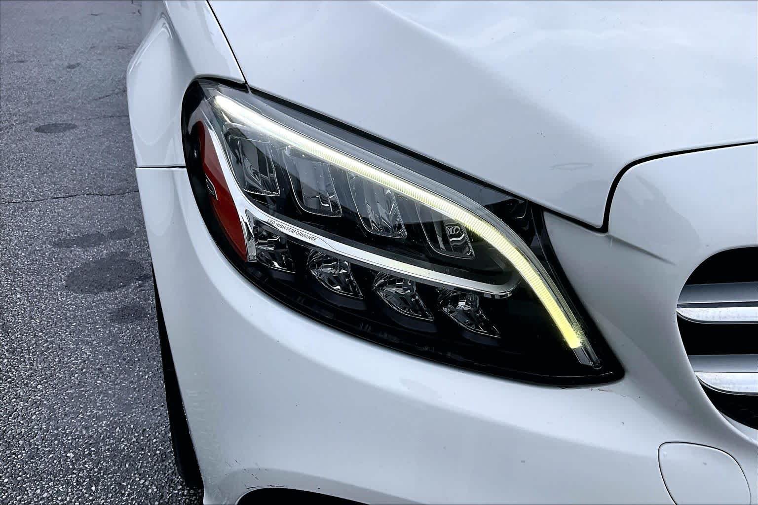 Used 2019 Polar White Mercedes-Benz C 300 image 27