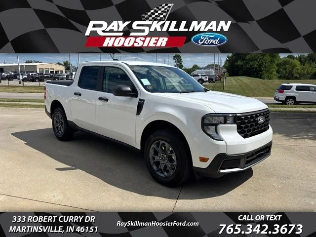 New 2026 White Ford XLT image 1