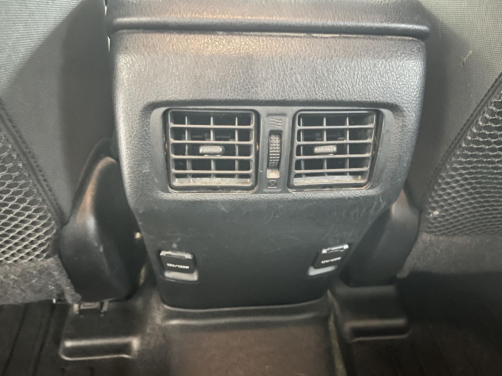 Used 2019 Super White Toyota SR5 image 33