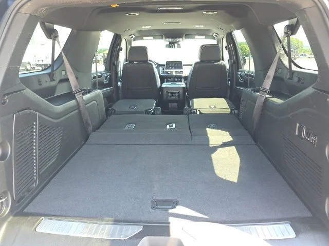 Used 2023 White Chevrolet Premier image 11