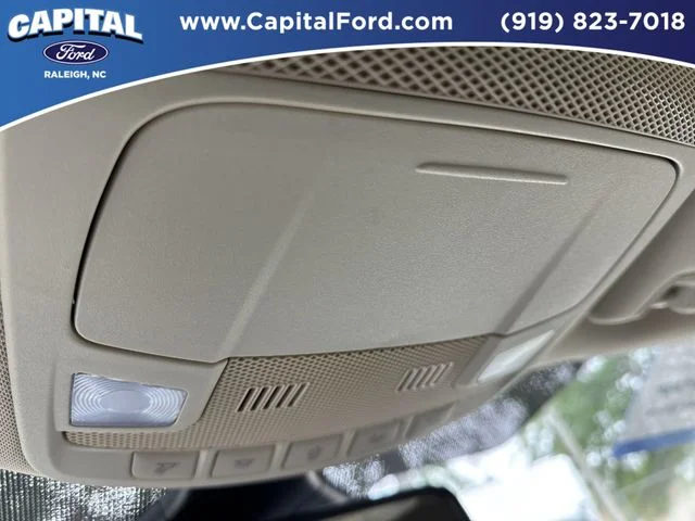 Used 2021 Red Ford SEL image 32