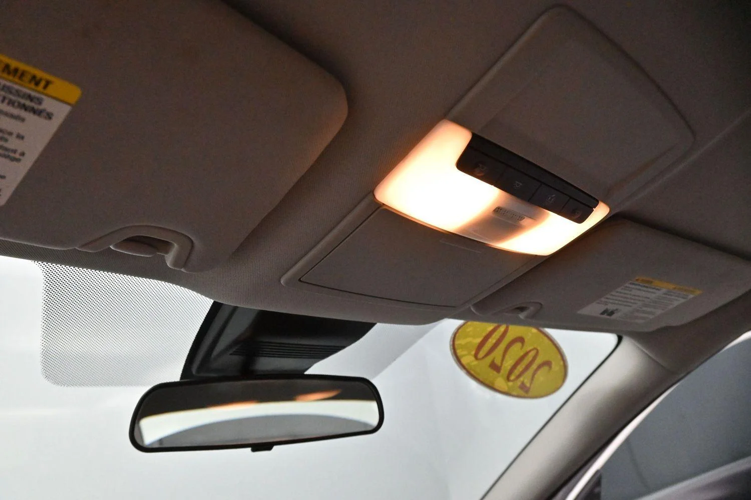 Used 2020 Pearl White Tricoat Nissan 2.5 SR image 25