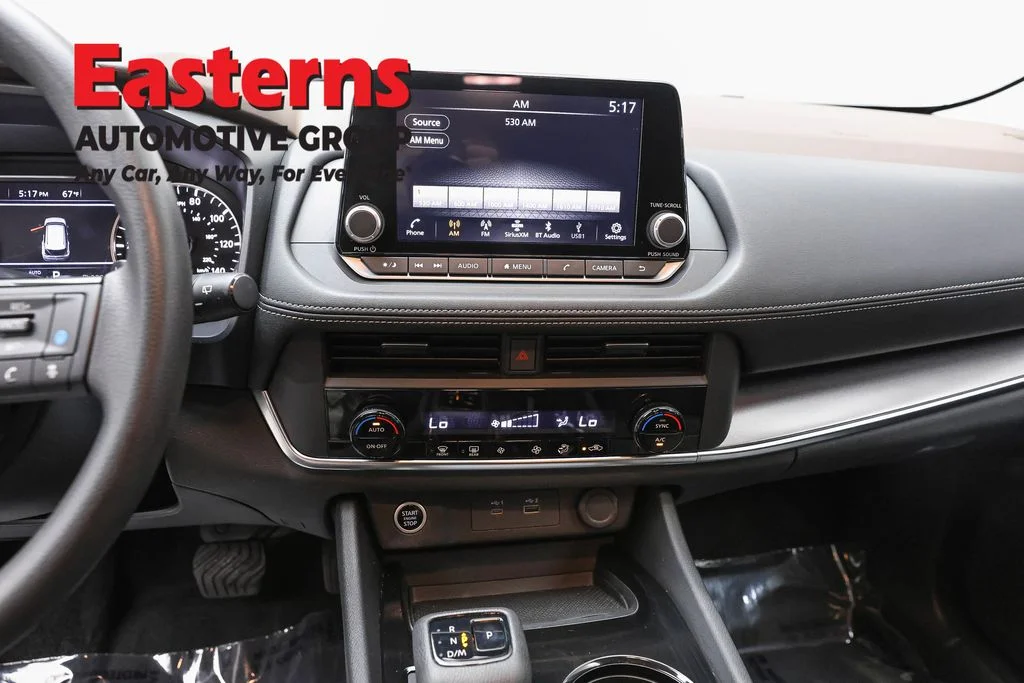 Used 2023 White Nissan SV image 11