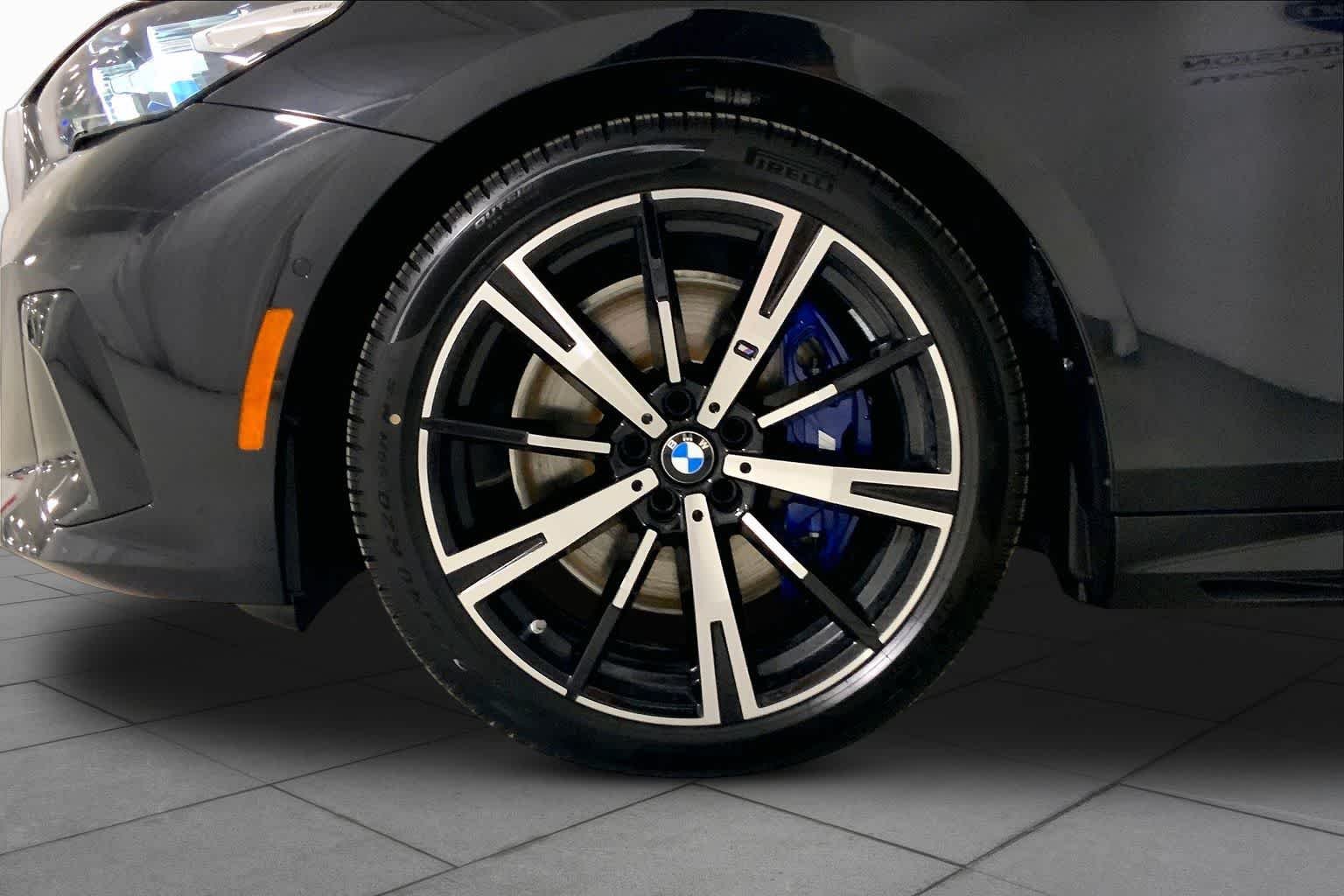 New 2026 Black Sapphire Metallic BMW 540i xDrive image 11