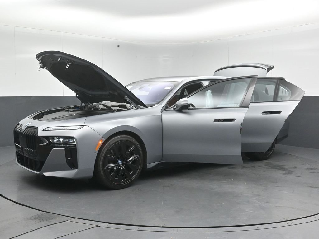 2023 BMW I7 - Image 37
