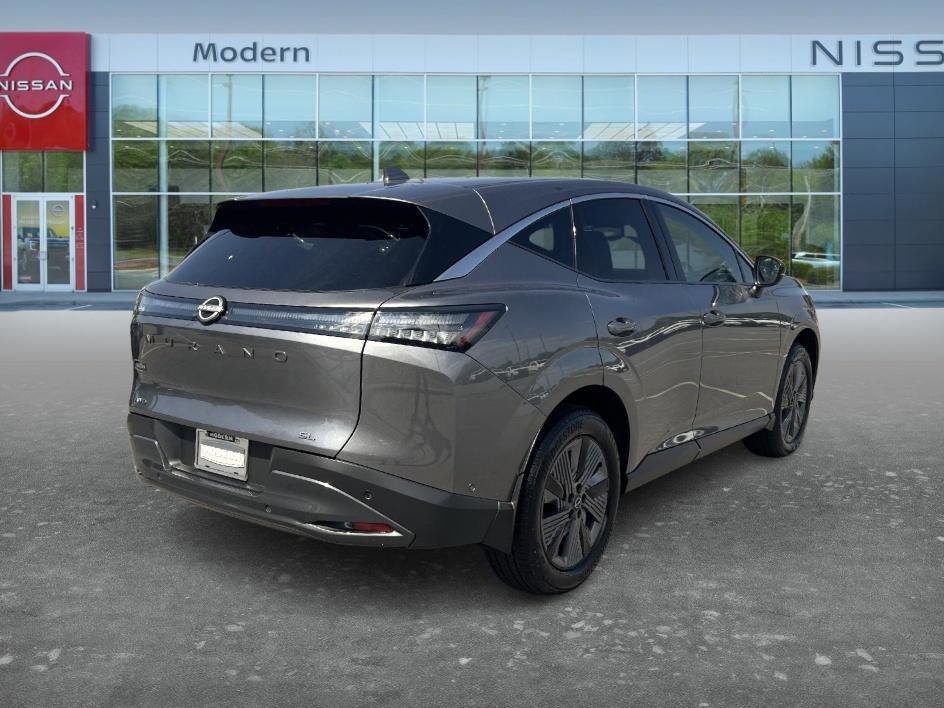Used 2025 Gun Metallic Nissan SL image 5
