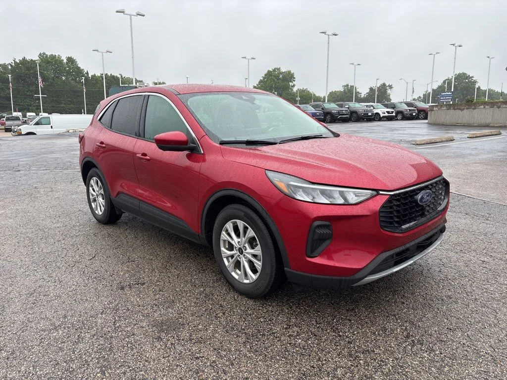 2023 Ford Escape Active FWD's photo