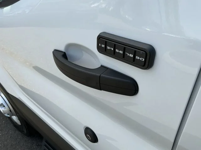 New 2026 Oxford White Ford XLT image 13