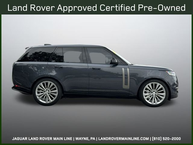 Certified Used 2025 Varesine_Blue Land Rover SE image 7
