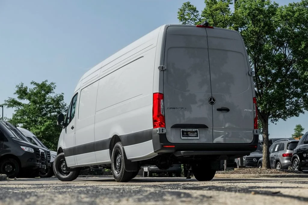 New 2026 Silver Gray Mercedes-Benz Cargo 170 WB image 32